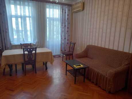 Аренда: 3-комнатная квартира, 80 м², 28 May: 800 ₼/мес 2