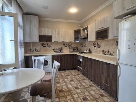 4 otaqlı həyət evi, 180 m², İnşaatçılar: 199 000 ₼ 3