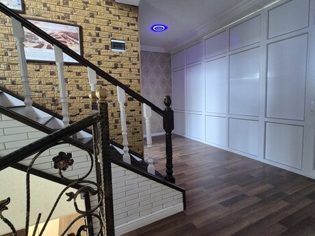 4 otaqlı həyət evi, 180 m², İnşaatçılar: 199 000 ₼ 2