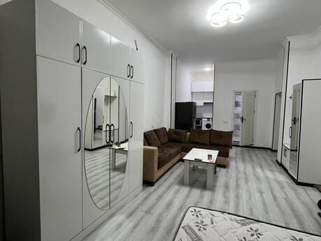 1-room apartment for rent, 40 m², 28 May: 900 ₼/mo 3