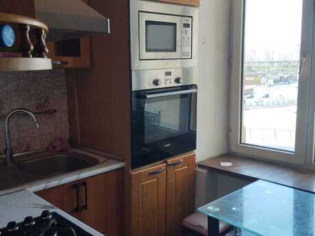 3-room apartment for rent, 65 m², Gənclik: 1 000 ₼/mo 3