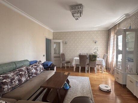 3-комнатная квартира, 110 м², İçəri Şəhər: 362 000 ₼ 4