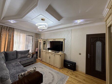 2 otaq · 45 m² · 7/9 mərtəbə, Yeni Günəşli