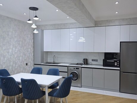 Elan №6410858 - Bakı, 28 May m., 2 otaqlı, 60 m², 7/18 mərtəbə