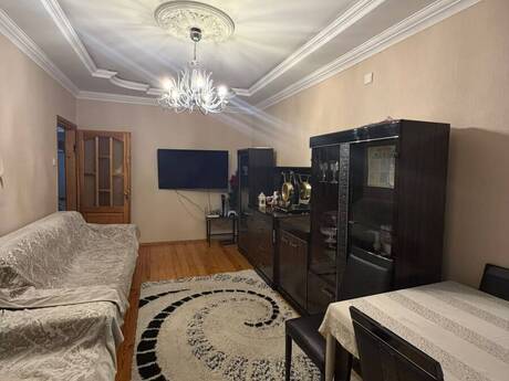 3 otaqlı mənzil, 80 m², Bakıxanov: 195 000 ₼ 2