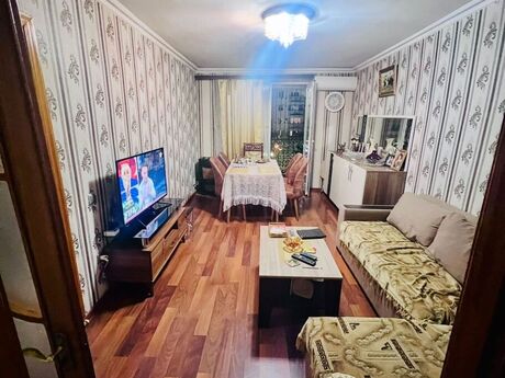 Объявление №6411022 - Баку, м. Иншаатчылар, 3-комн., 70 м², 5/5 этаж