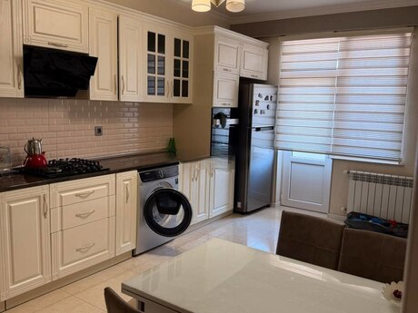 2 otaqlı mənzil, 98 m², Qara Qarayev: 340 000 ₼ 2