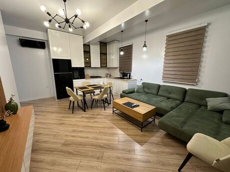 Elan №6411041 - Bakı, İnşaatçılar m., 3 otaqlı, 120 m², 10/18 mərtəbə