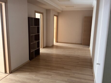 2-room apartment for rent, 121 m², Koroğlu: 950 ₼/mo 2