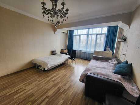 1 rooms · 45 m² · floor 5/9, Gənclik