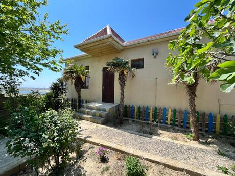 6 otaqlı həyət evi, 180 m², Fatmayı: 127 000 ₼ 2