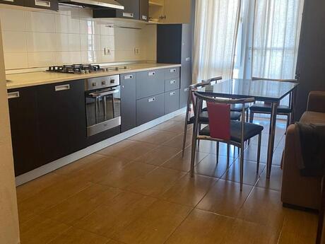 3 otaqlı mənzil, 155 m², 28 May: 520 000 ₼ 2