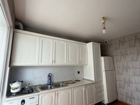 Elan №6411168 - Bakı, Nəsimi r., 2 otaqlı, 70 m², 8/9 mərtəbə