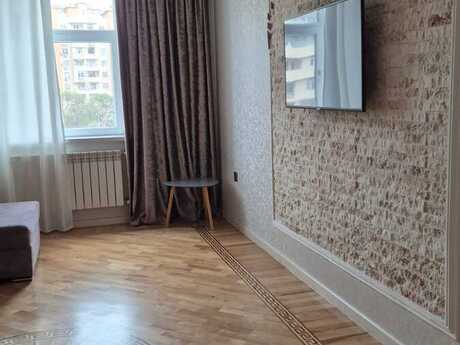 3-room apartment for rent, 74 m², Həzi Aslanov: 1 000 ₼/mo 2