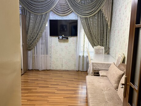 1 rooms · 38 m² · floor 1/2, 28 May
