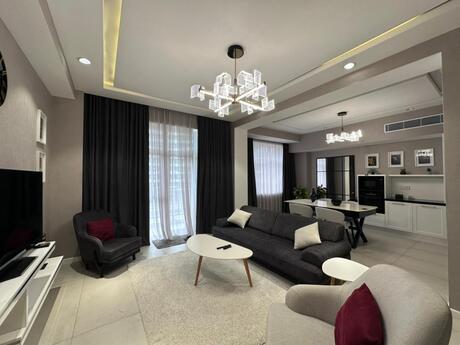 Elan №6411187 - Bakı, Ağ şəhər q., 3 otaqlı, 130 m², 4/7 mərtəbə