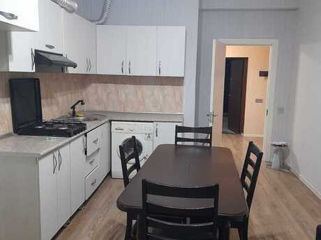 Kirayə 3 otaqlı mənzil, 130 m², Nəriman Nərimanov: 1 000 ₼/ay 2