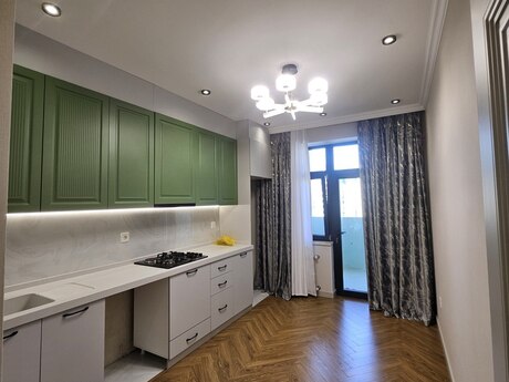 3 otaqlı mənzil, 96 m², Neftçilər: 290 000 ₼ 2