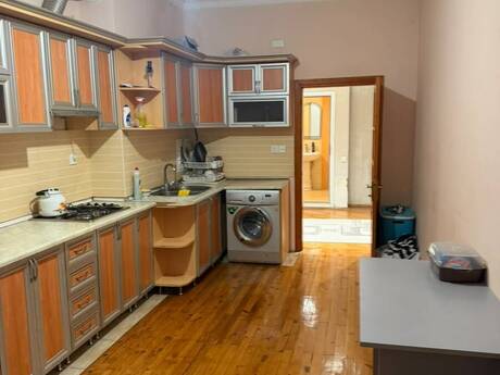 Elan №6411293 - Bakı, İnşaatçılar m., 3 otaqlı, 120 m², 7/16 mərtəbə