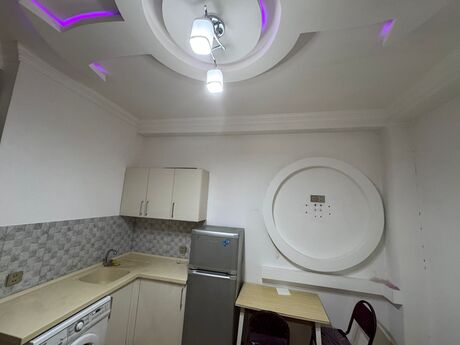 Аренда: 1-комнатная квартира, 20 м², Azadlıq Prospekti: 480 ₼/мес 4