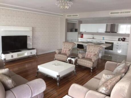 Kirayə 5 otaqlı mənzil, 280 m², Port Baku Residence: 5 000 ₼/ay 2