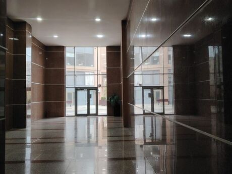 4 otaqlı mənzil, 170 m², İnşaatçılar: 500 000 ₼ 2