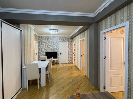 Elan №6411307 - Bakı, İnşaatçılar m., 3 otaqlı, 107 m², 15/19 mərtəbə