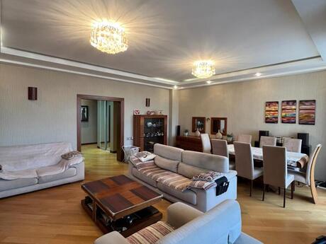 4 otaqlı mənzil, 165 m², Şah İsmayıl Xətai: 470 000 ₼ 2