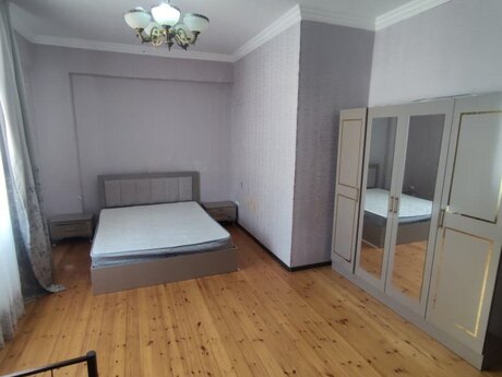 Аренда: 3-комнатная квартира, 90 м², Yeni Yasamal: 650 ₼/мес 3