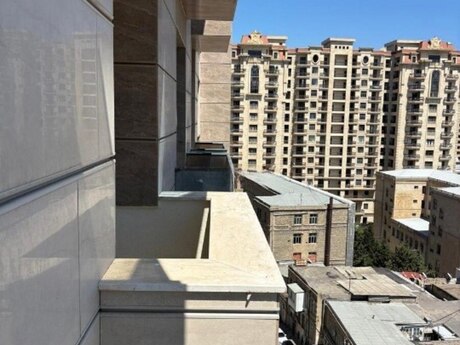 5-room apartment, 267 m², Sahil: 800 000 ₼ 3