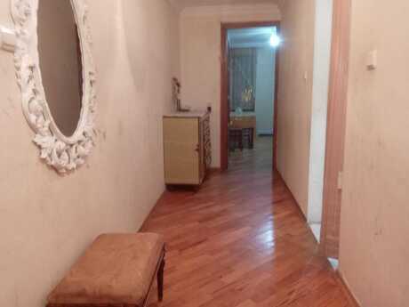 3-room apartment for rent, 70 m², İnşaatçılar: 150 ₼/mo 4