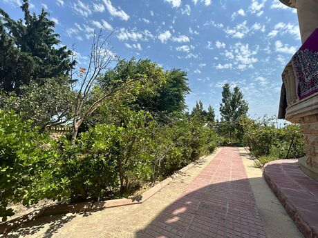5 otaqlı həyət evi, 380 m², Şıxov: 1 250 000 ₼ 2