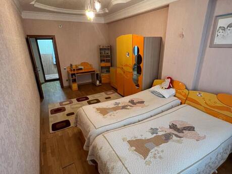 2 otaqlı mənzil, 90 m², 20 Yanvar: 240 000 ₼ 5