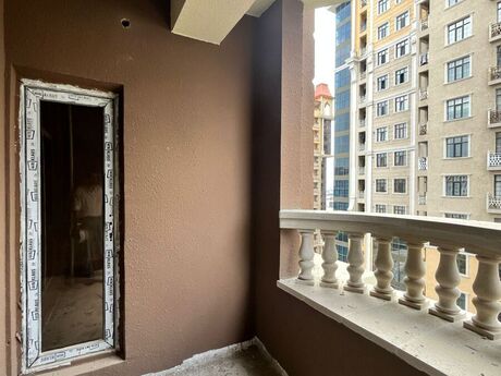 2 otaqlı mənzil, 72 m², 28 May: 210 000 ₼ 4