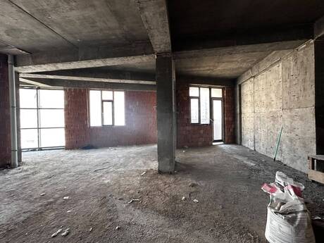 4 rooms · 218 m² · floor 7/16, Gənclik