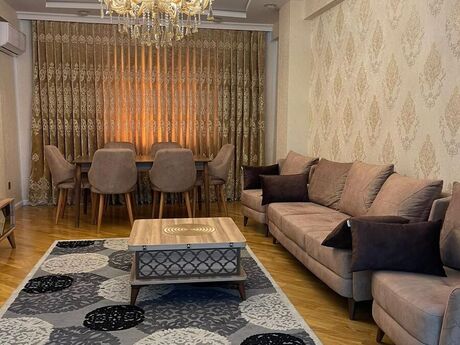 Elan №6411517 - Bakı, İnşaatçılar m., 3 otaqlı, 140 m², 8/16 mərtəbə