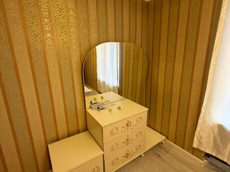 Kirayə 2 otaqlı mənzil, 70 m², İnşaatçılar: 700 ₼/ay 2