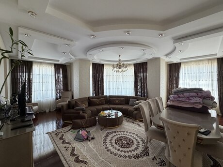 4 otaqlı mənzil, 220 m², Nərimanov: 590 000 ₼ 2