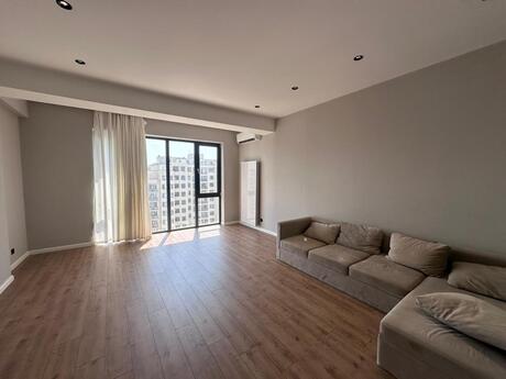 Elan №6411627 - Bakı, Koroğlu m., 3 otaqlı, 136 m², 15/16 mərtəbə