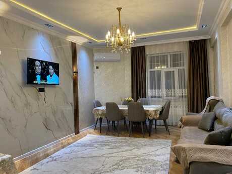 Elan №6411643 - Bakı, İnşaatçılar m., 3 otaqlı, 85 m², 16/17 mərtəbə