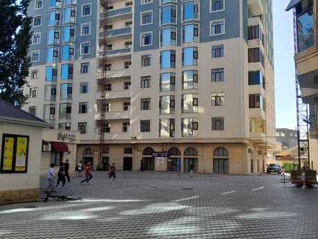 3-комн. · 135 m² · 5/17 этаж, Azadlıq Prospekti