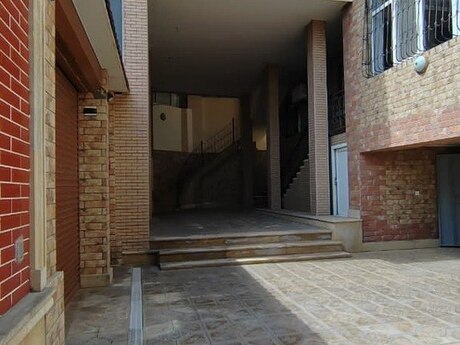 7 otaqlı həyət evi, 350 m², Badamdar: 570 000 ₼ 5