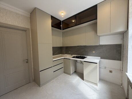 2-room apartment, 80 m², Bakıxanov: 250 000 ₼ 3