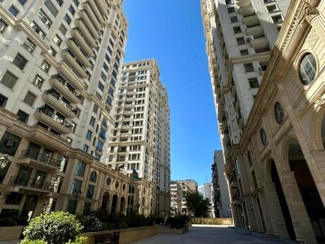 Elan №6411768 - Bakı, Elmlər Akademiyası m., 2 otaqlı, 81 m², 17/20 mərtəbə