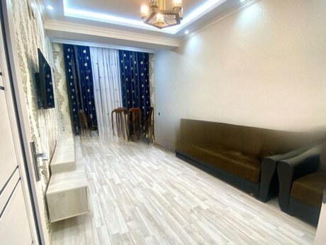 Kirayə 2 otaqlı mənzil, 60 m², Nəriman Nərimanov: 800 ₼/ay 2