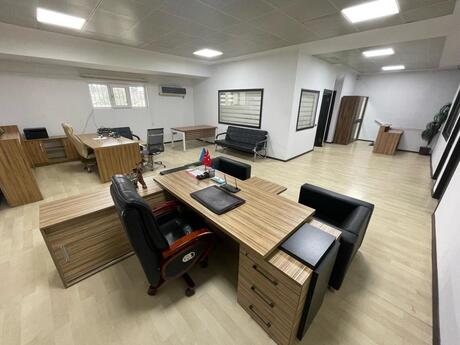 Elan №6411865 - Bakı, Ağ şəhər q., 5 otaqlı, 200 m²