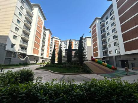 Elan №6411957 - Bakı, Ağ şəhər q., 2 otaqlı, 47 m², 2/8 mərtəbə