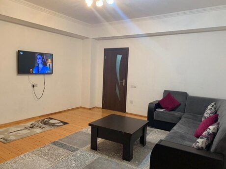 Объявление №6411980 - Баку, Абшеронcкий  р., 2-комн., 75 м², 1/6 этаж