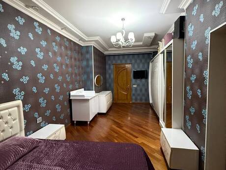3-комнатная квартира, 170 м², 8 Noyabr: 480 000 ₼ 5