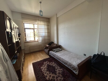 3 otaq · 104 m² · 11/20 mərtəbə, Elmlər Akademiyası